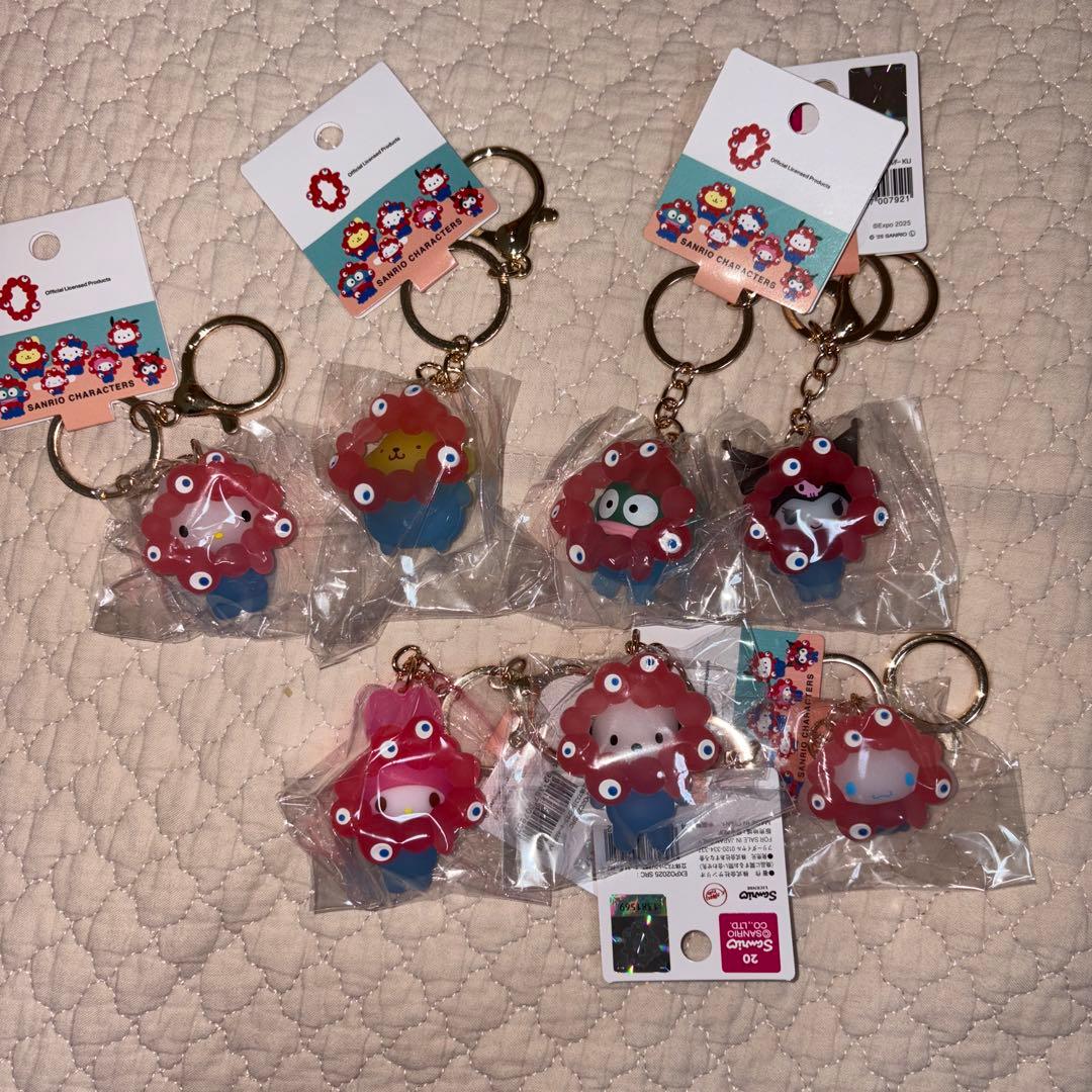 サンリオ ミャクミャク クリア 立体 キーホルダー 7種 コンプリートセット