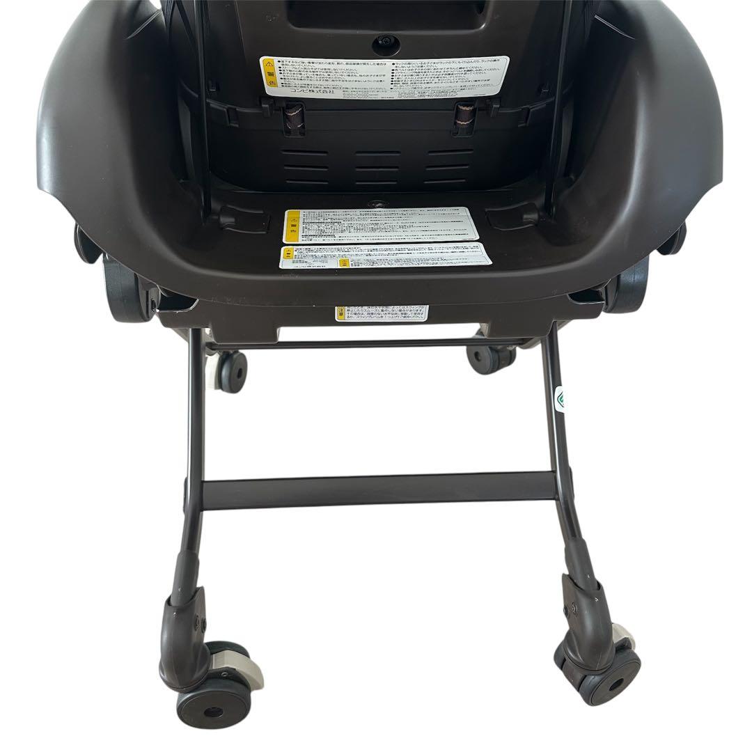 清掃済】Combi WHITE LABEL ネムリラAT