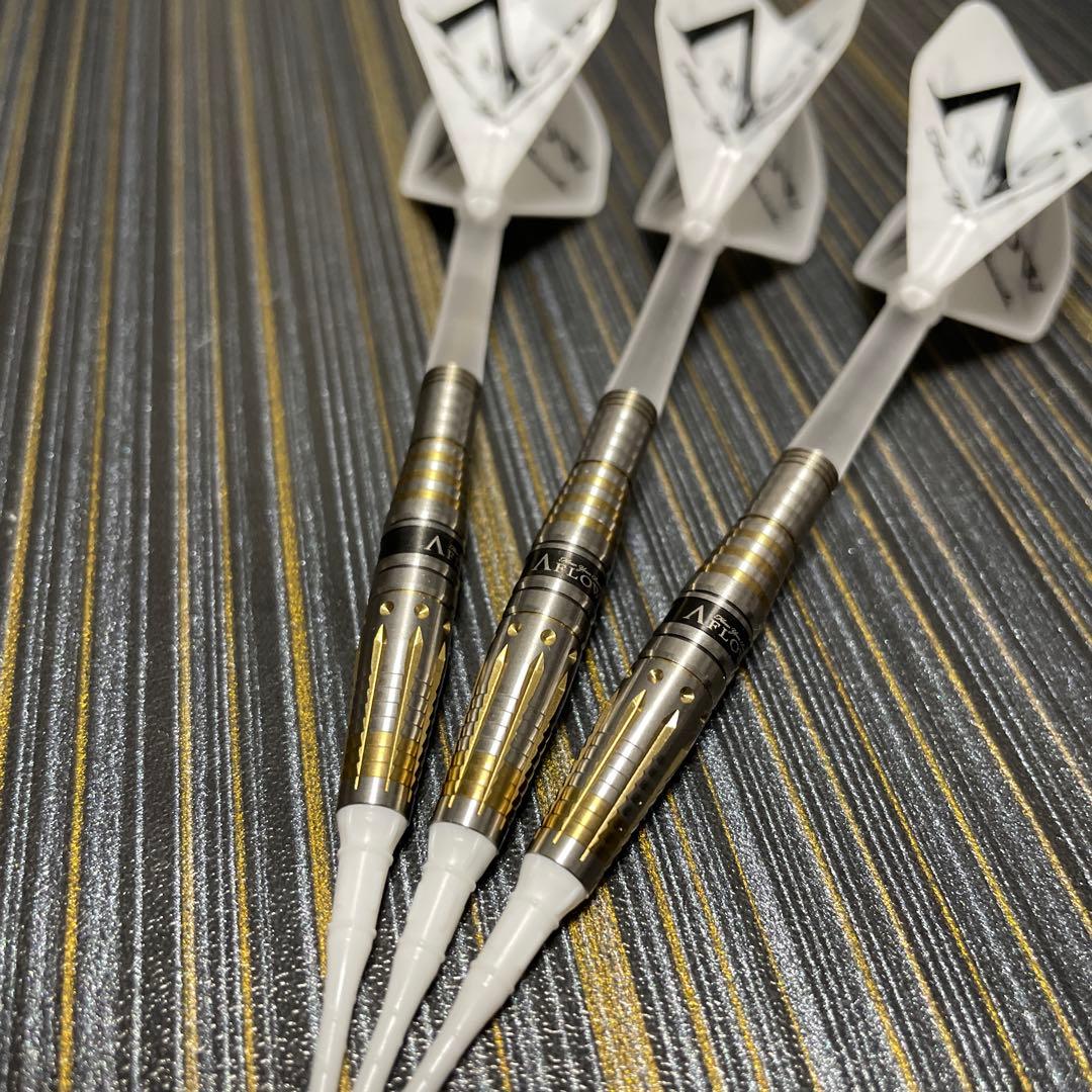 定価14800円 ソフトダーツ シャルフ 投げやすい ダイナスティー