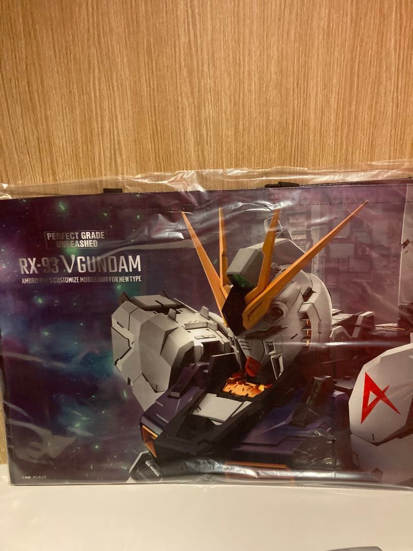 PG UNLEASHED 1/60 νガンダム オリジナルショッパーバッグ - メルカリ