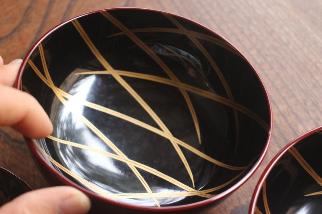 デッドストック！極上紅溜に優美な桐花蒔絵の映えるお椀2点（検輪島塗