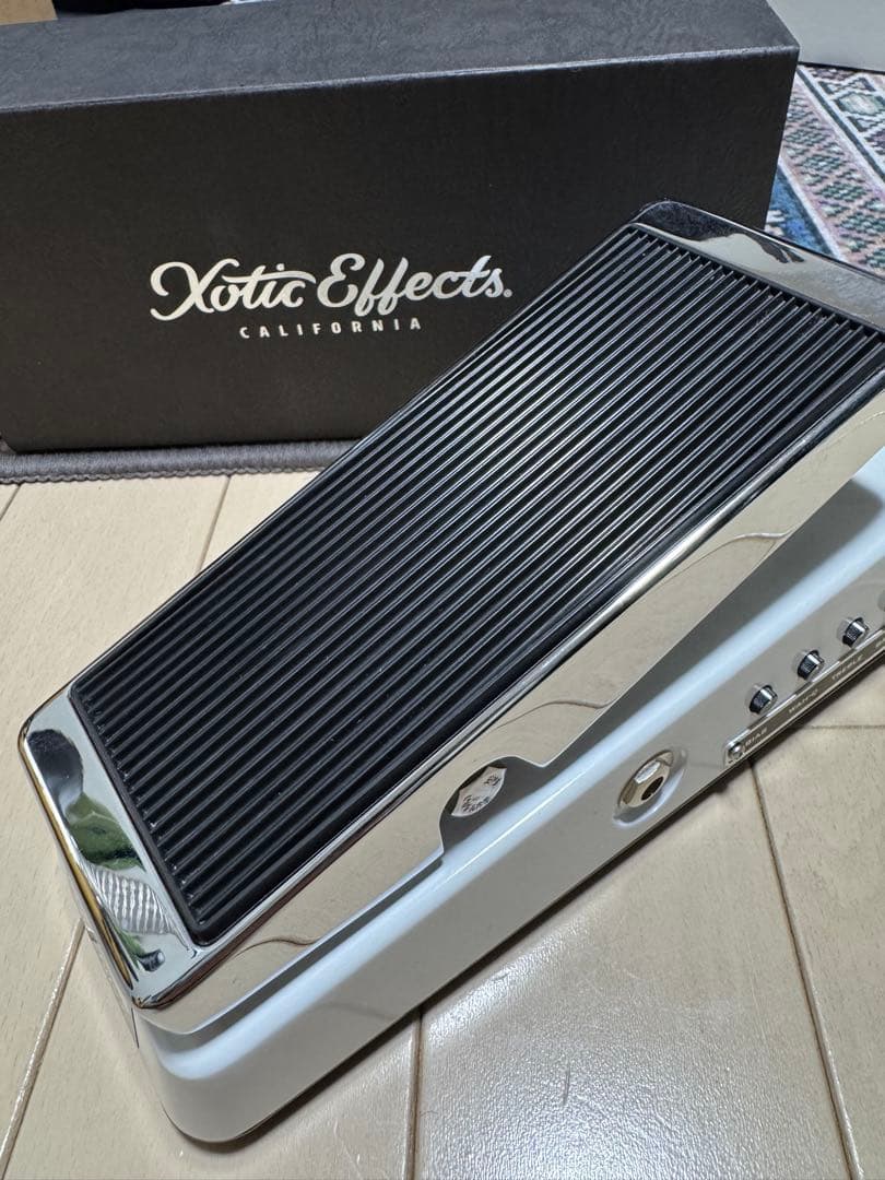 早いもの勝ち！Xotic エキゾチック エフェクターワウペダル Wah XW-1