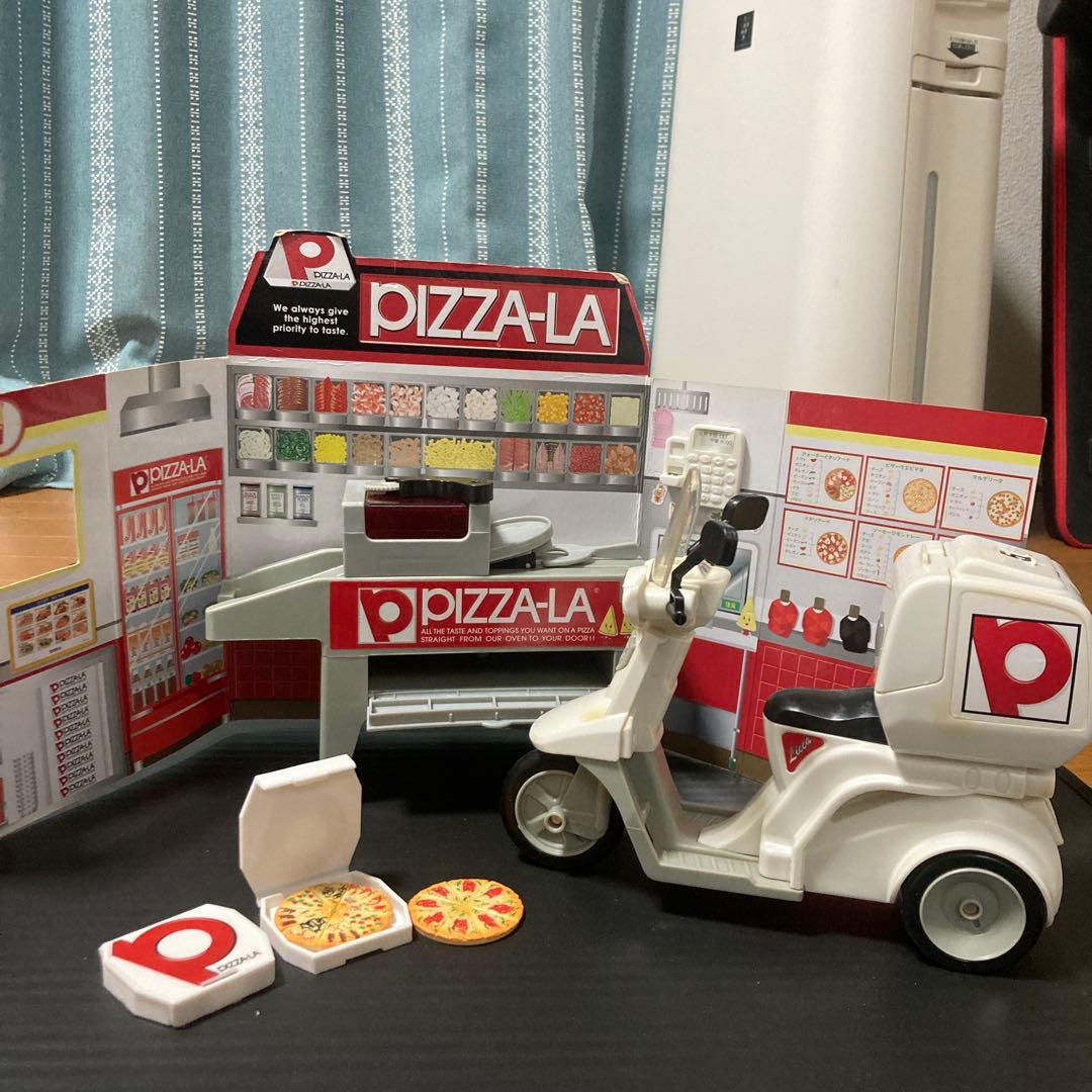 お値下げ中！】リカちゃん バイクでおとどけ ピザーラショップ タカラ