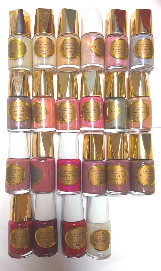 新品　クリスチャンディオール ネイル　マニキュア　22本