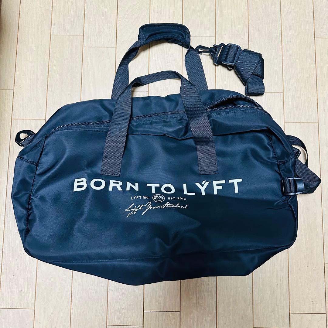 早い者勝ちです。LYFT BORN TO LYFT ボストンバッグ