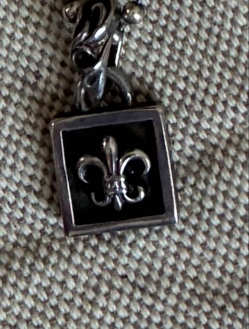 クロムハーツ ・シルバー フルール・ド・リス ネックレス 楽天市場】リリー ネックレス ペンダントトップ メンズ フルール・ド