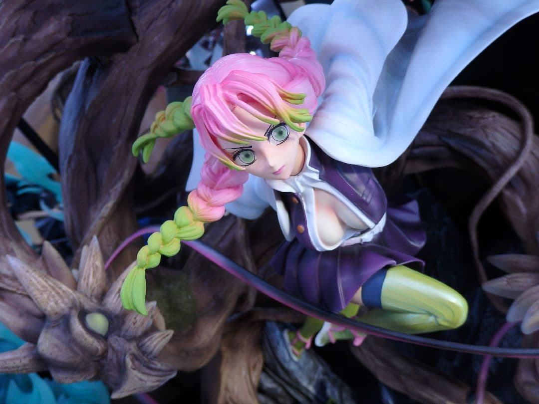 鬼滅の刃 　甘露寺蜜璃 恋柱 　フィギュア ガレージキット