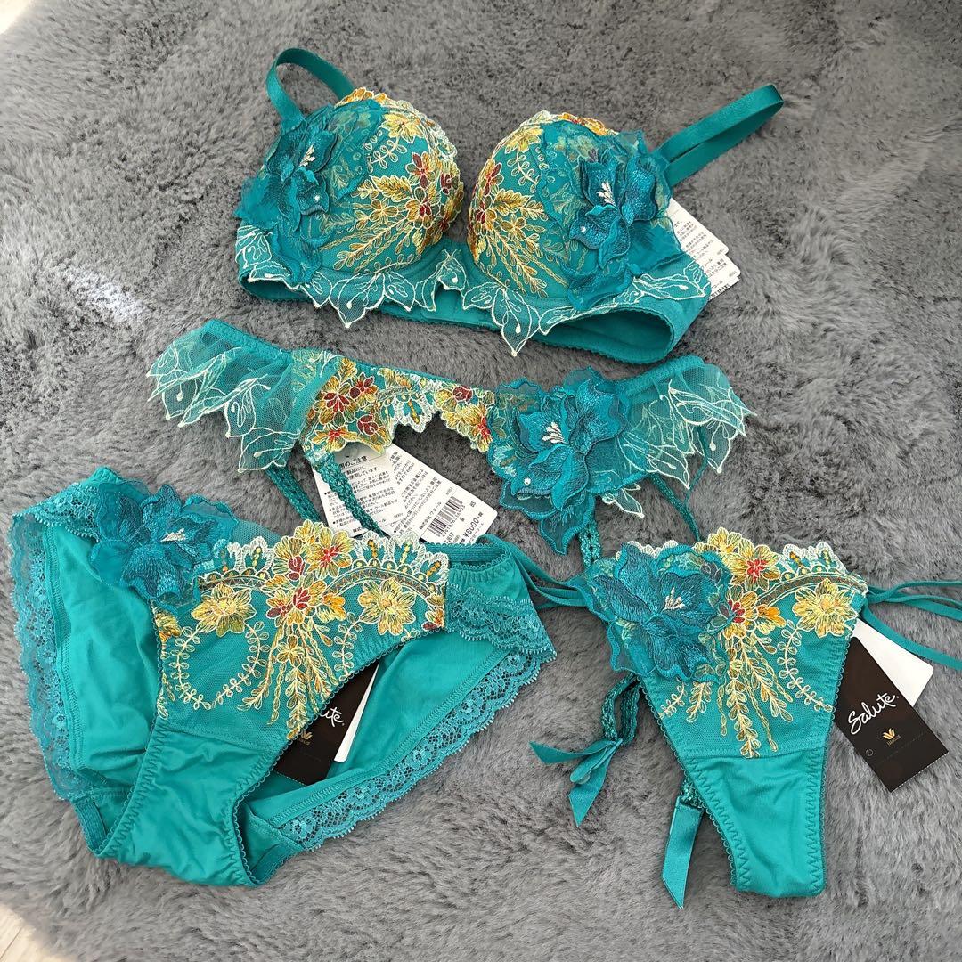 salute(サルート) 17グループ 世界遺産 黄龍 4点セット - メルカリ