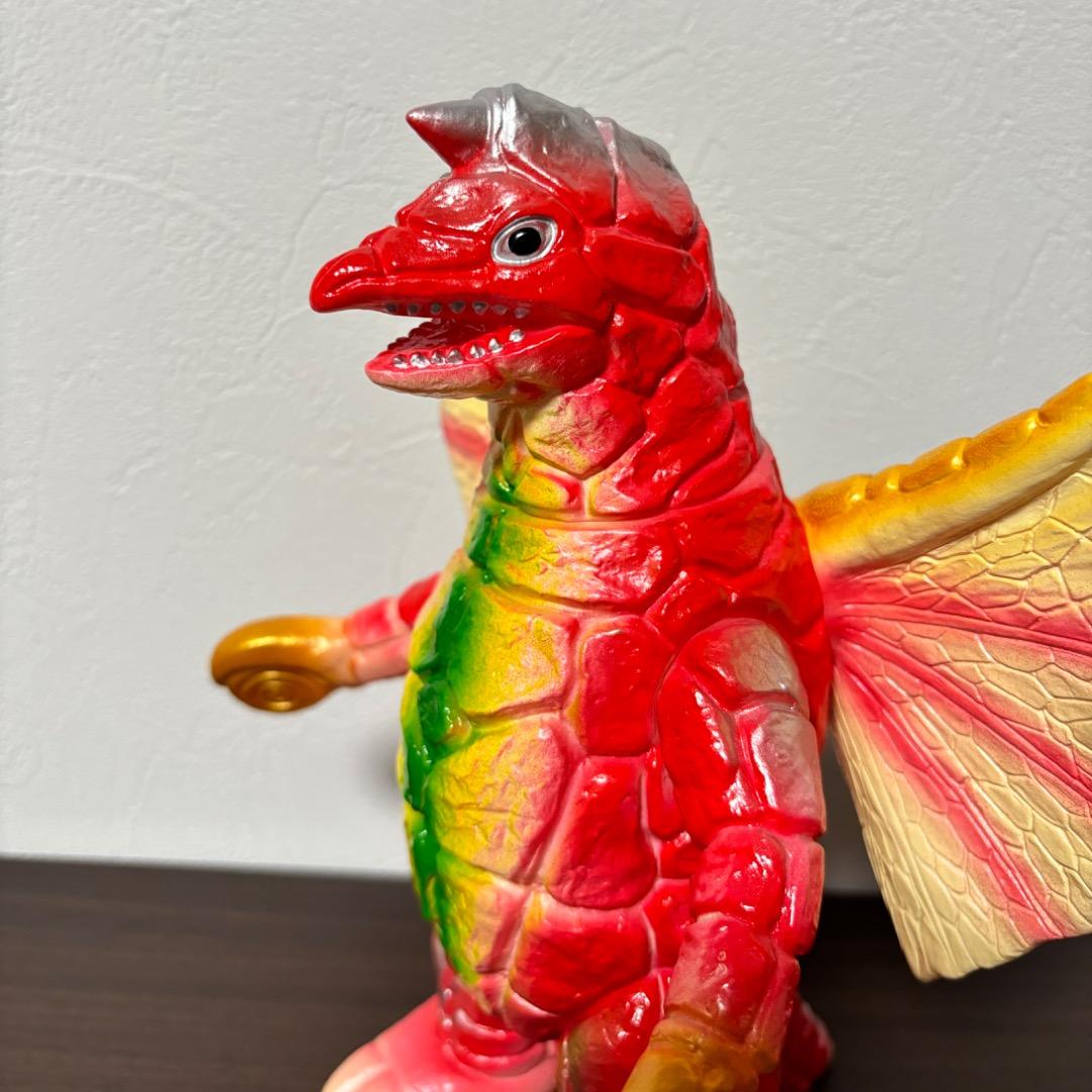 ウルトラマン ブルマァク ドラコ 赤