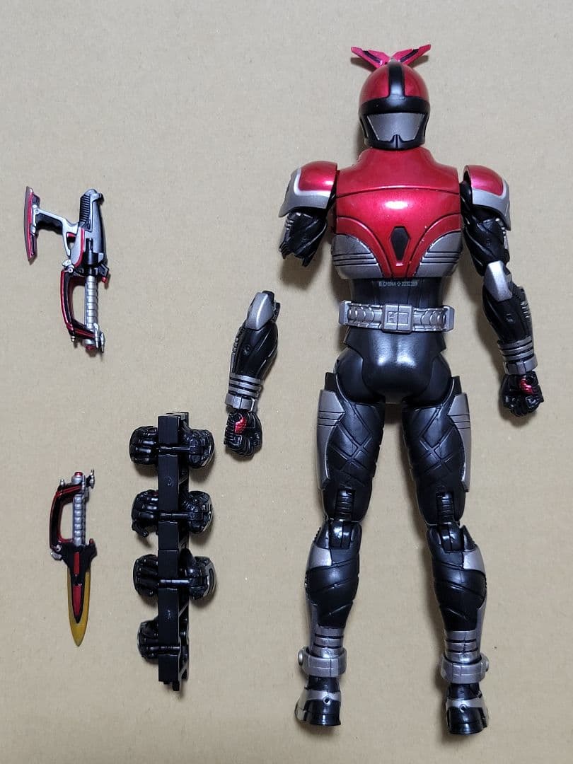 S.H.Figuarts 真骨彫 仮面ライダー カブト 破損有り ジャンク - メルカリ