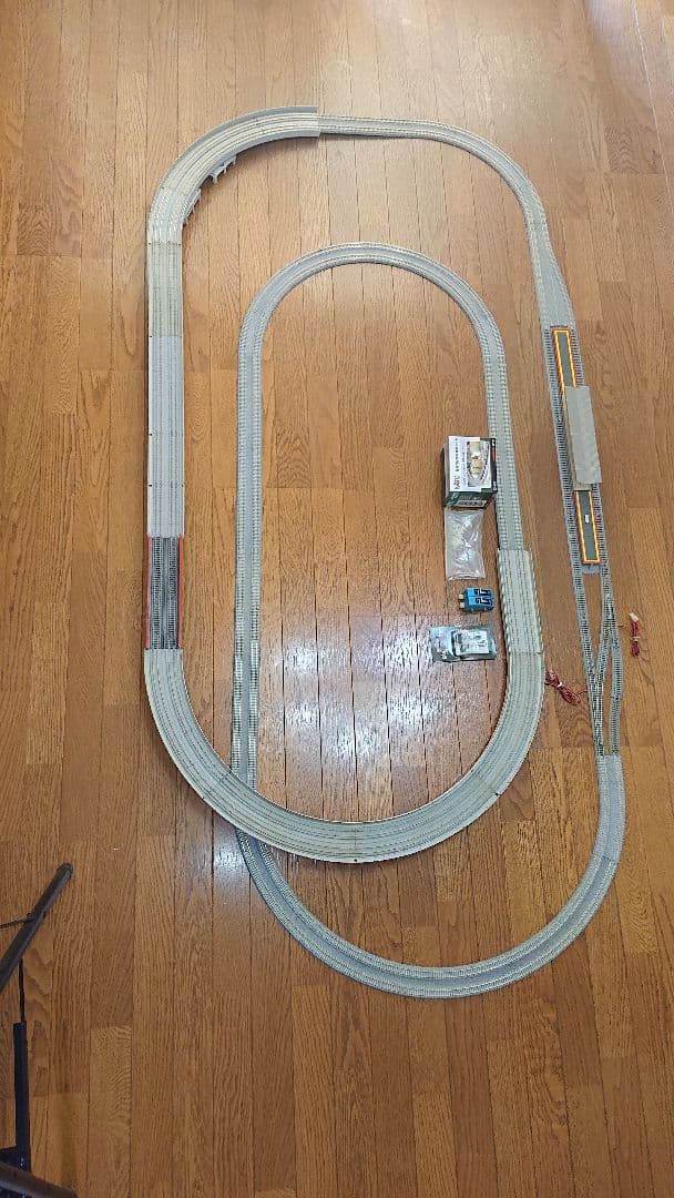 KATO製品 立体交差 複線レイアウト(片渡りポイント・島式ホーム)①