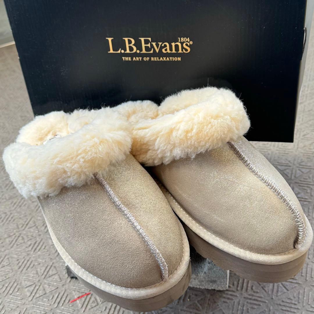 L.B.Evans ムートンブーツ - メルカリ