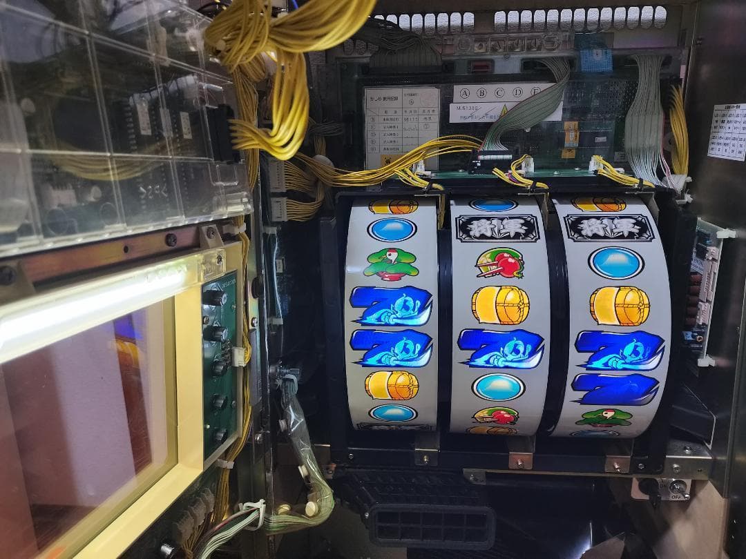 パチスロ実機】大都技研☆『初代』吉宗S【コイン不要機無】4号機