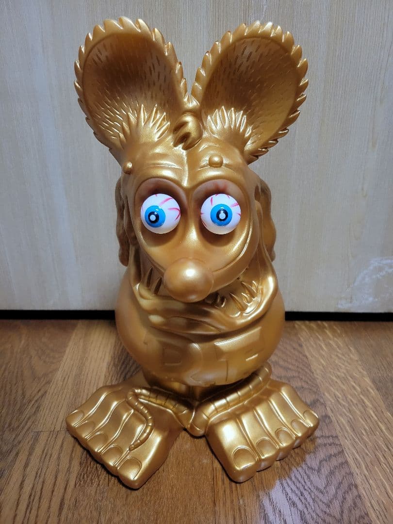 Rat Fink ラットフィンク アメリカン雑貨 funko ファンコ ゴールド 楽天市場】ファンコ限定 メタリック ラットフィンク ジャイアント