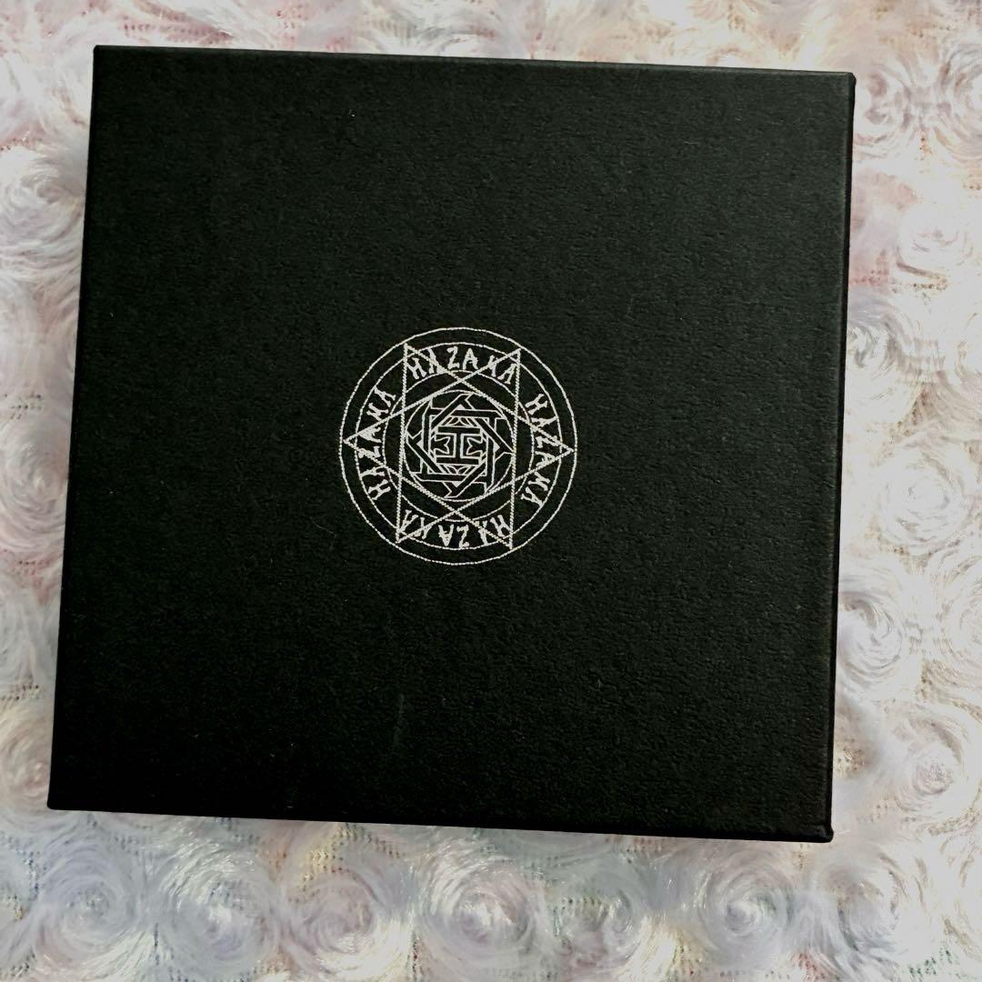 hazama 惹きずり込まれる運命のアイシャドウ BLACK - メルカリ