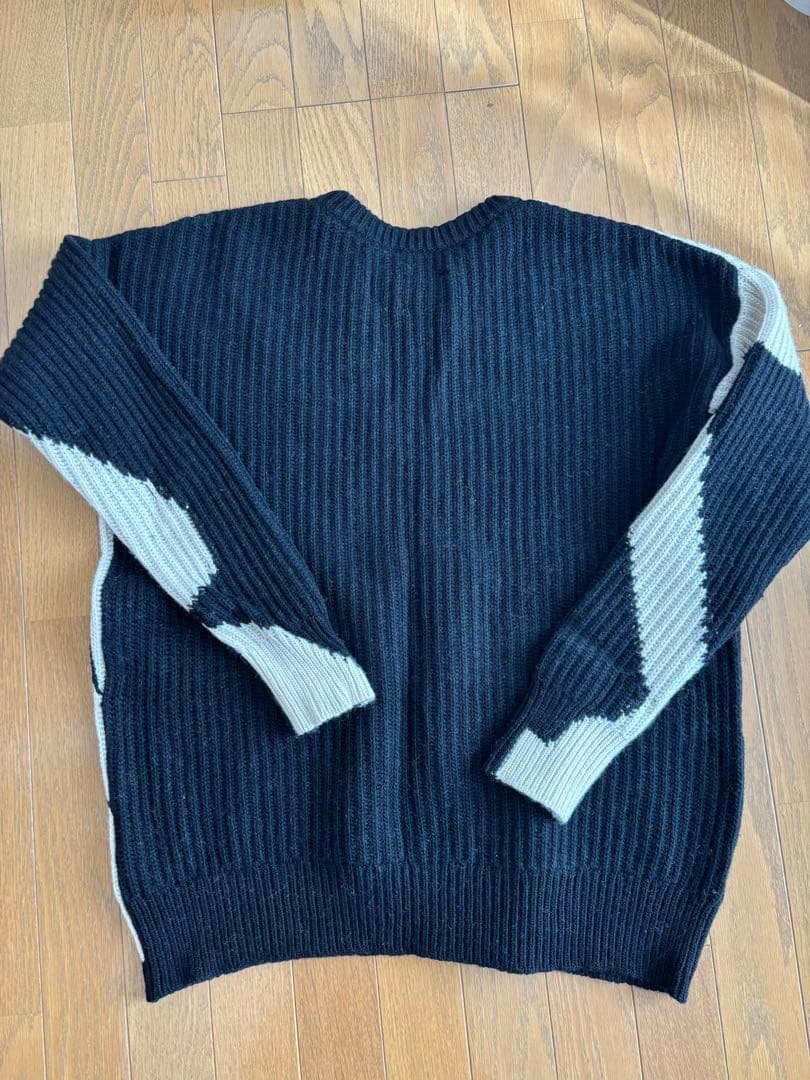 26日まで限定】AMERI ABSTRUCT WOMAN PAINT KNIT - メルカリ