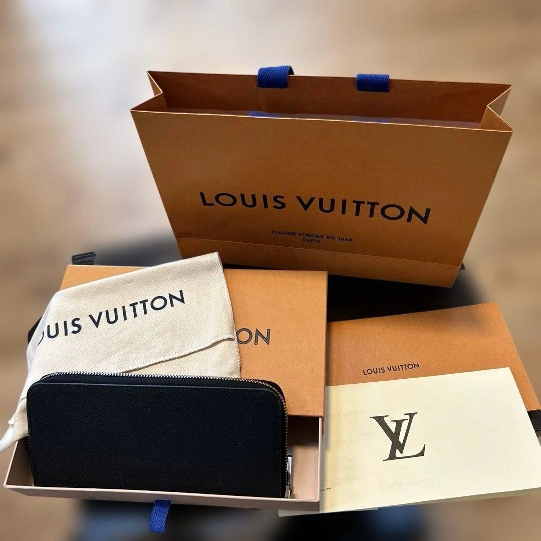 ルイ・ヴィトン　VERT TAIGA