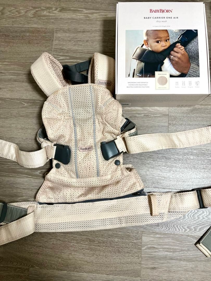 【美品✨】ベビービョルンBaby Carrier One Air パーリーピンク