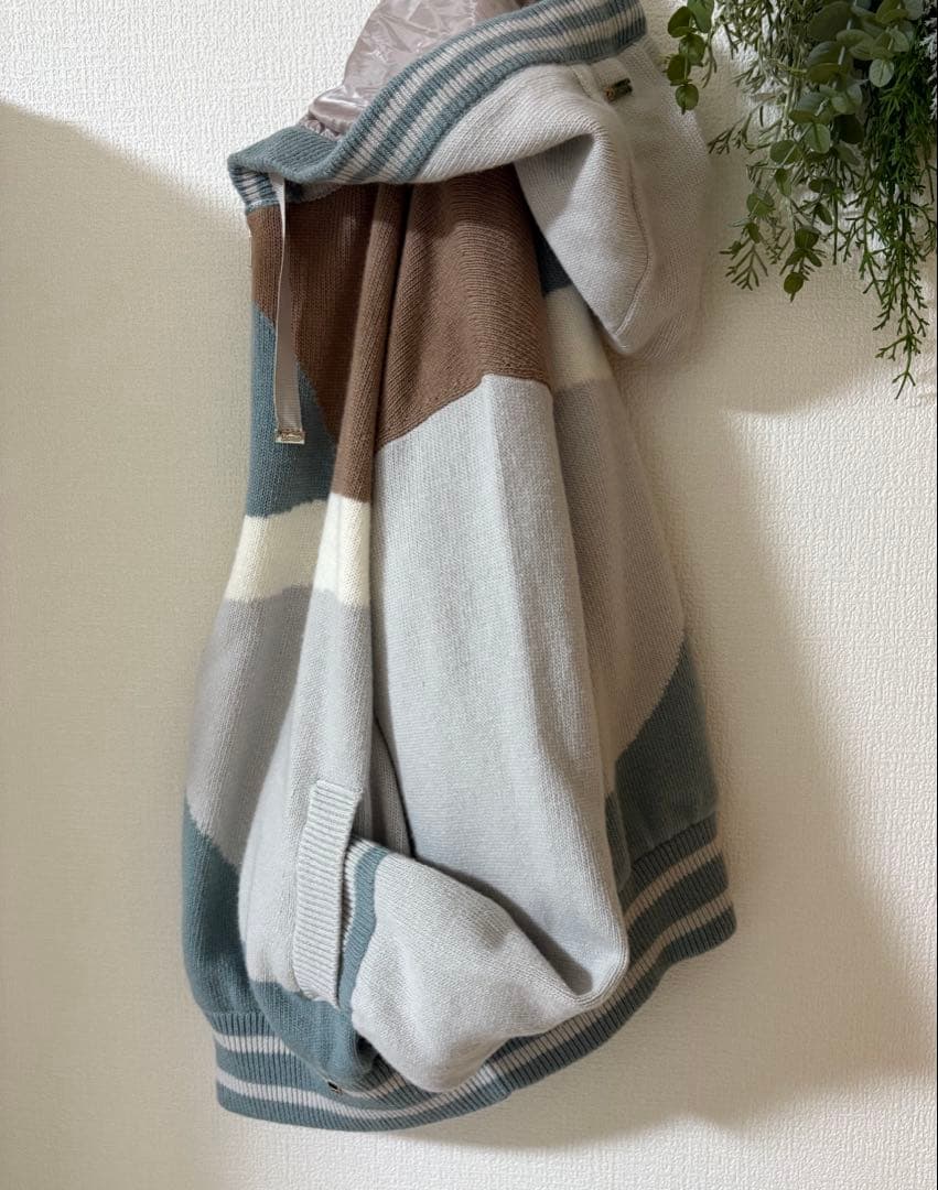 HERNO ヘルノリゾート　ニットパーカー　48サイズ　幾何学♡