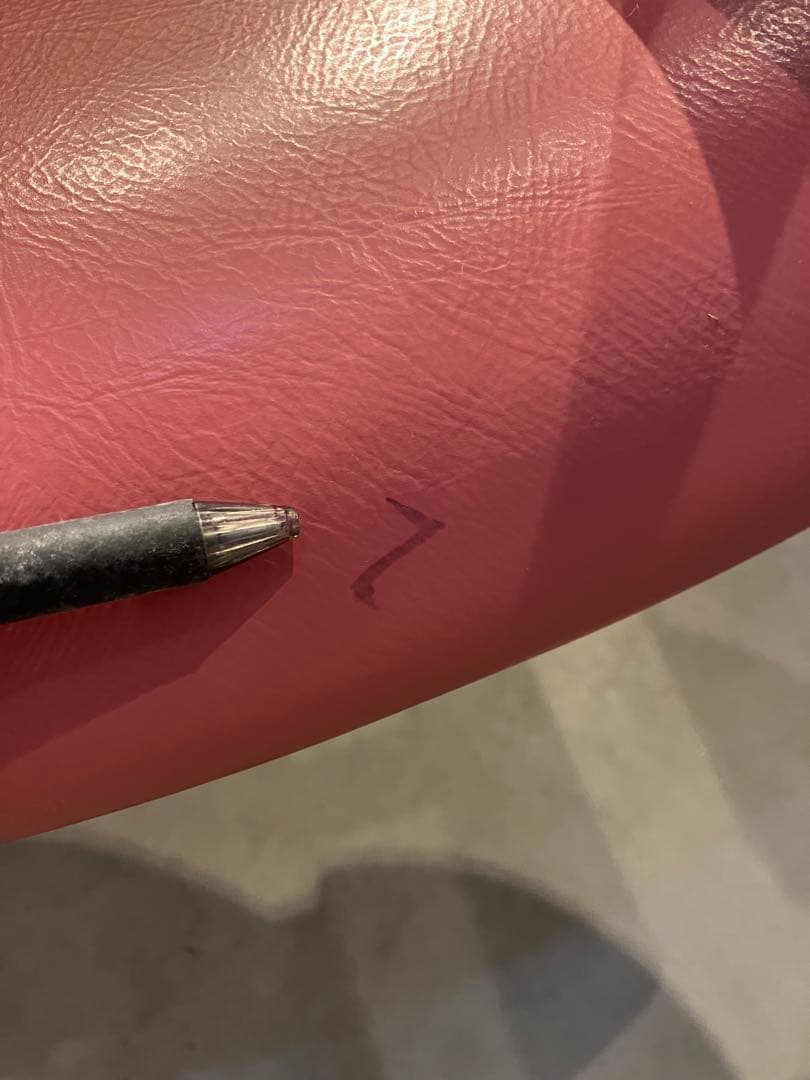 ホウトク、クッシュ、デザイナーズベンチ、カルテル、パントン