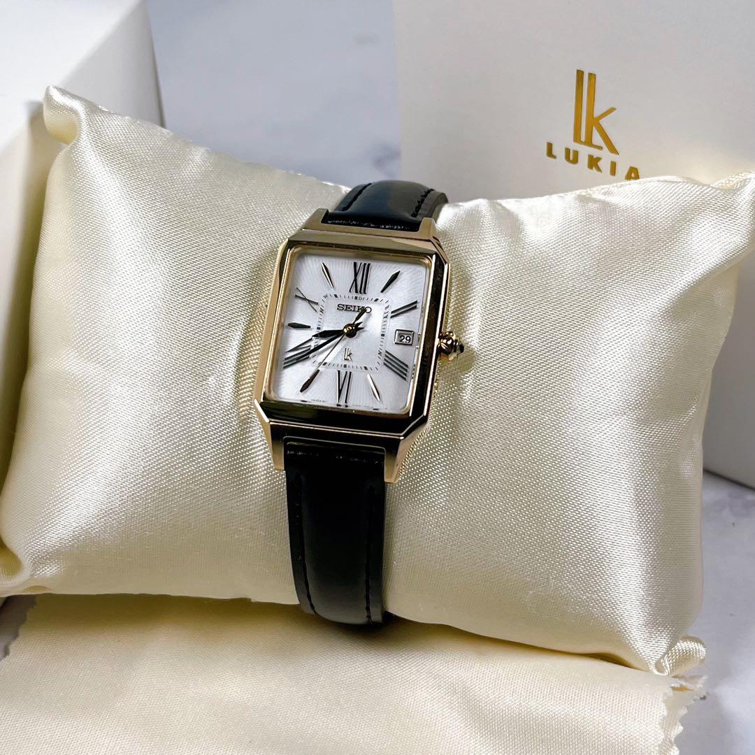 ✨極美品✨ 稼動品 ルキア グロウ　腕時計 ソーラー電波　革ベルト 箱あり