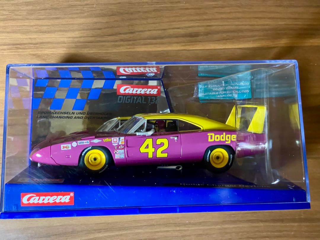 カレラデジタル132スロットカー「ダッジチャージャー デイトナ」新品未開封未使用