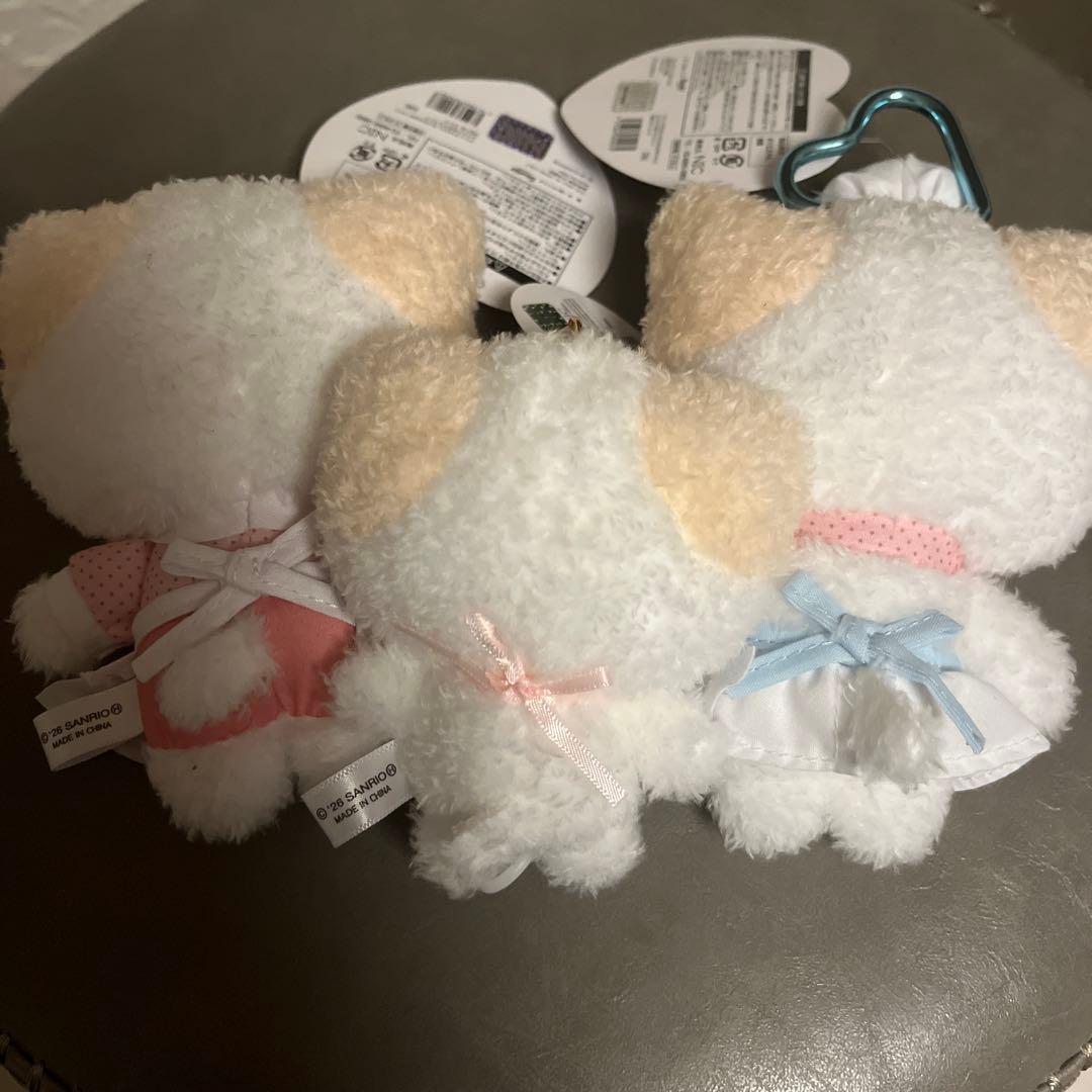 マシュマロみたいなふわふわにゃんこ spinns 3点セット - メルカリ