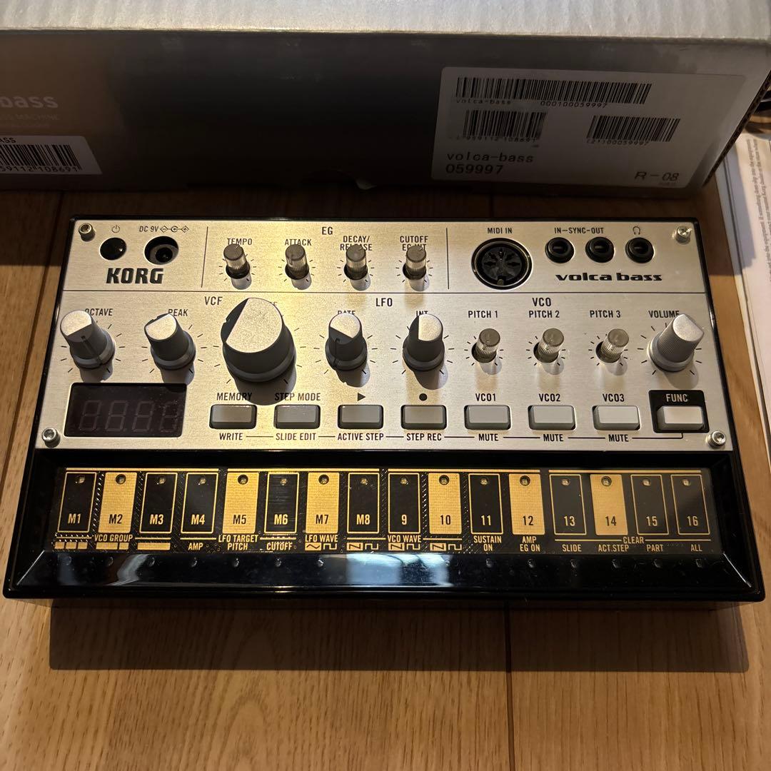 【美品】KORG volca bass Amazon | Korg Volca Bass アナログバスマシンセット 電源と
