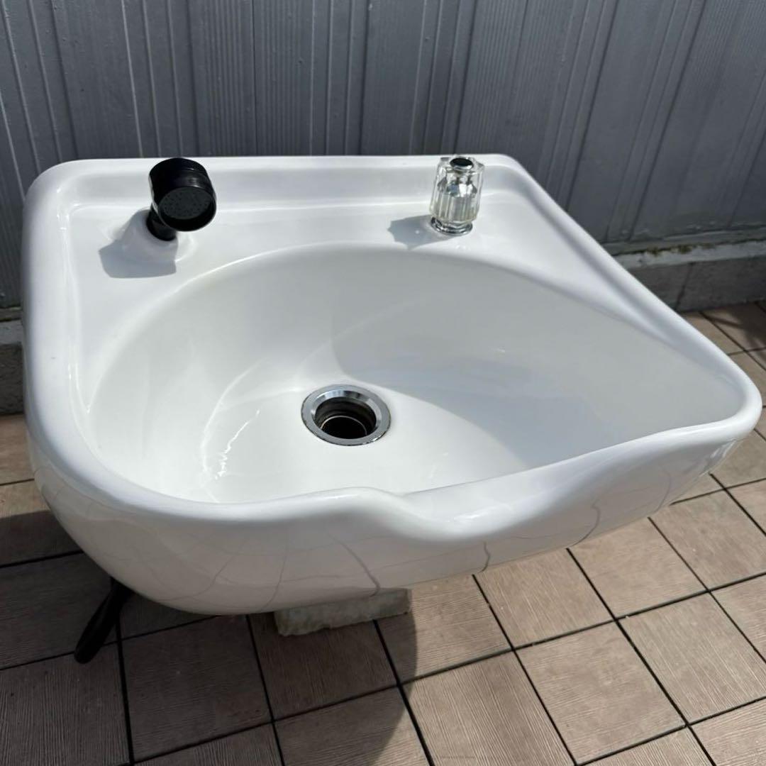 タカラベルモント シャンプーボウル　洗面台