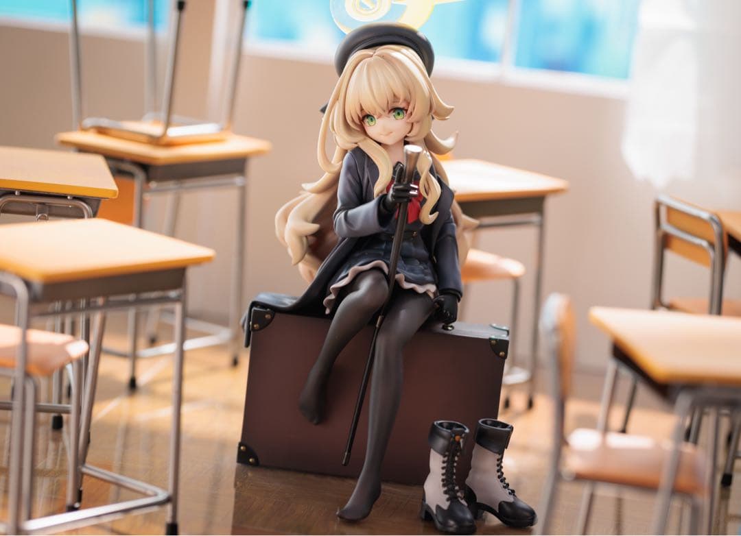 ブルーアーカイブ ガレージキット ニヤニヤ教授 未組立 ブルアカ ガレキ