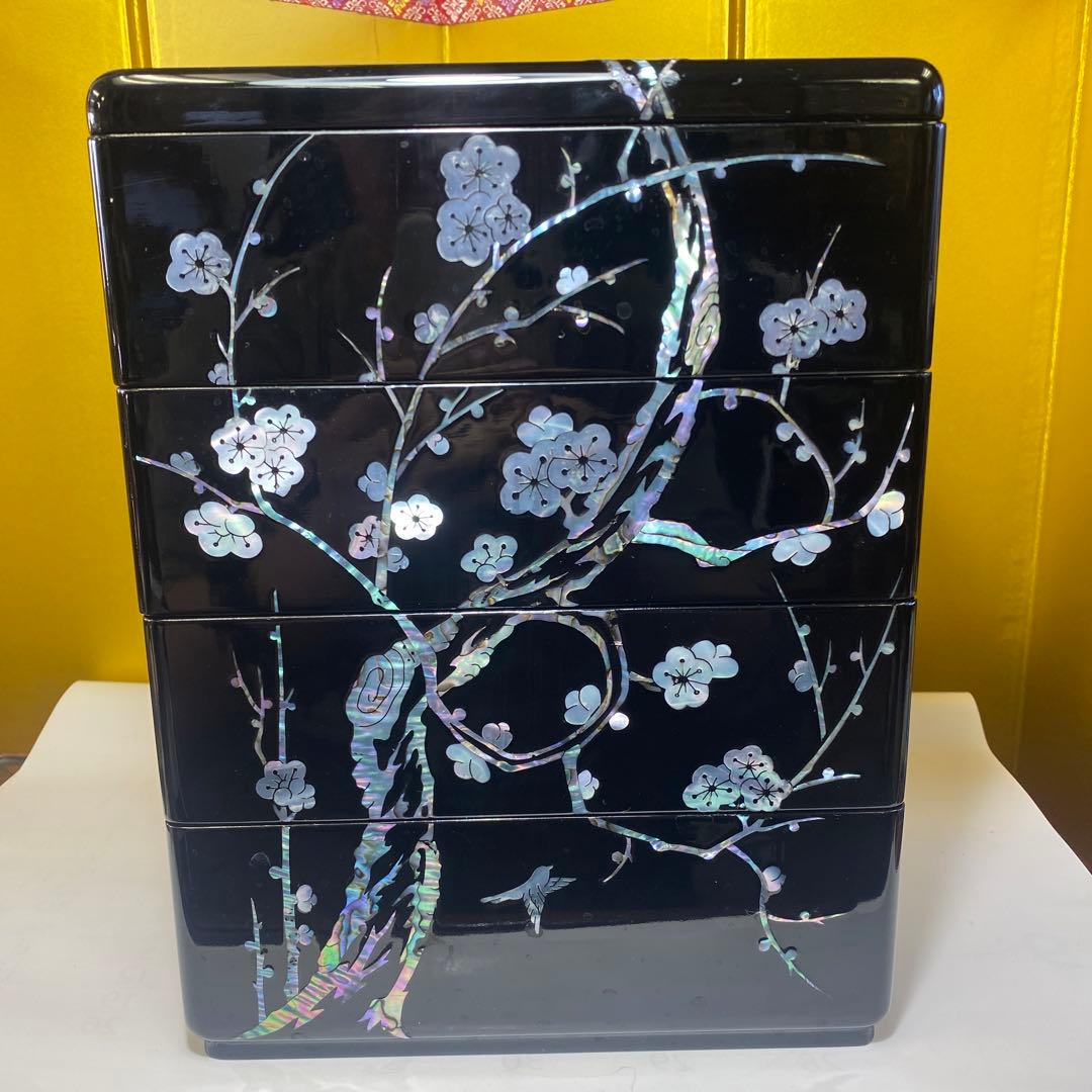 螺鈿細工，漆器 重箱 桜の象嵌