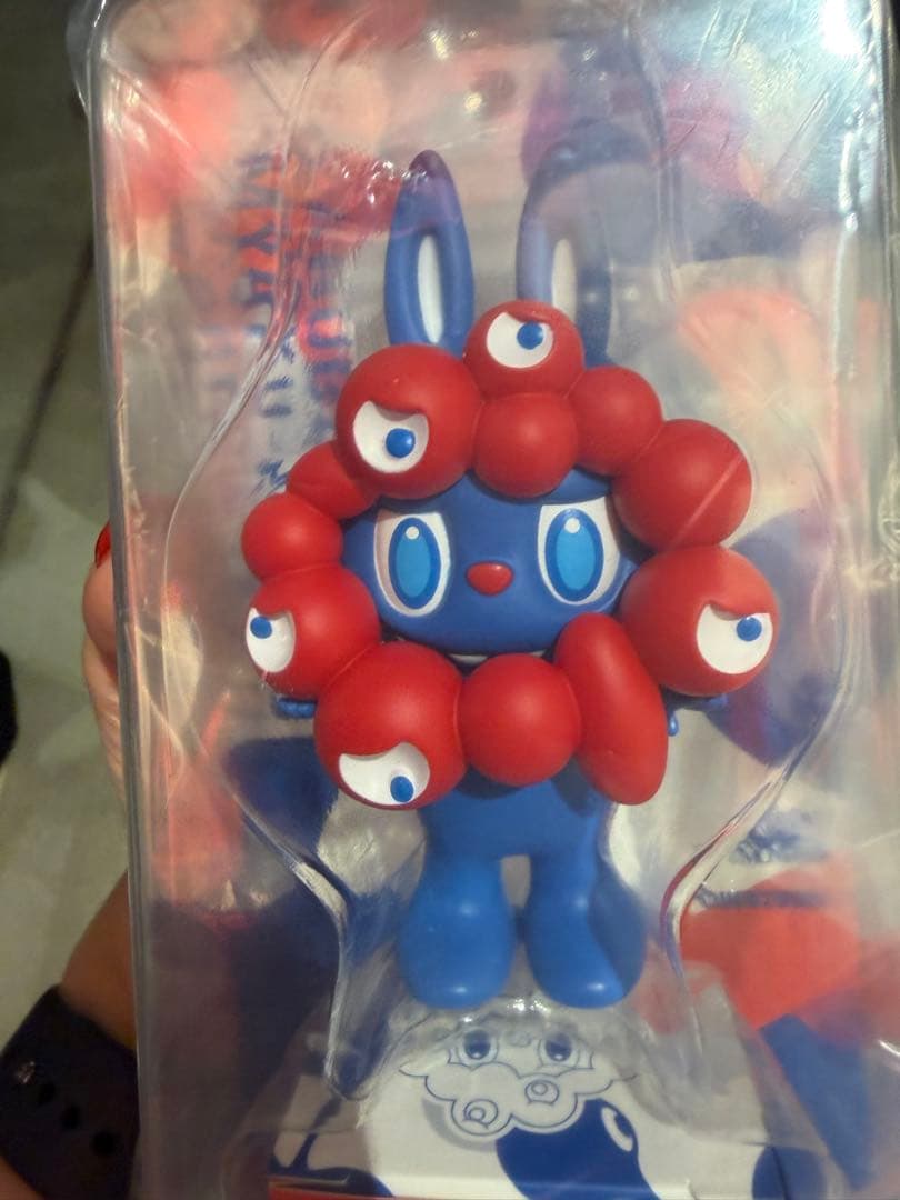 【万博 LABUBU MYAKU-MYAKU 】ミャクミャクミャクラブブ