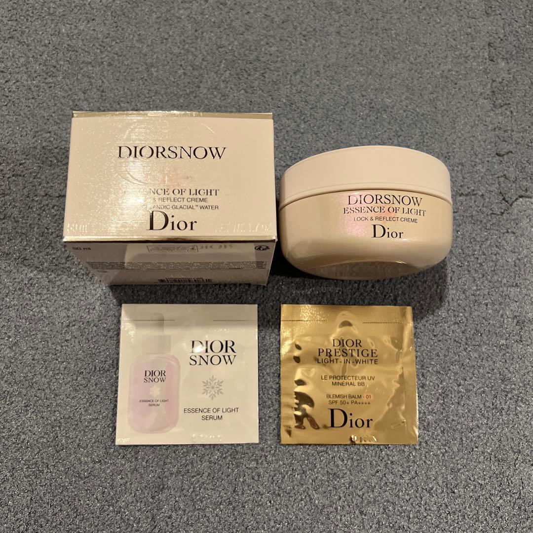 ディオール スノー エッセンス オブ ライト クリーム