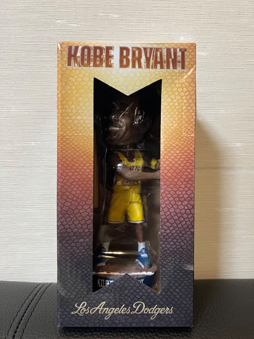 コービーブライアント ボブルヘッド Los Angeles Dodge