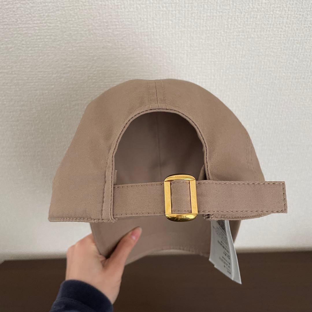 CELINEトリオンフ ベースボールキャップ コットン グレージュ L - メルカリ