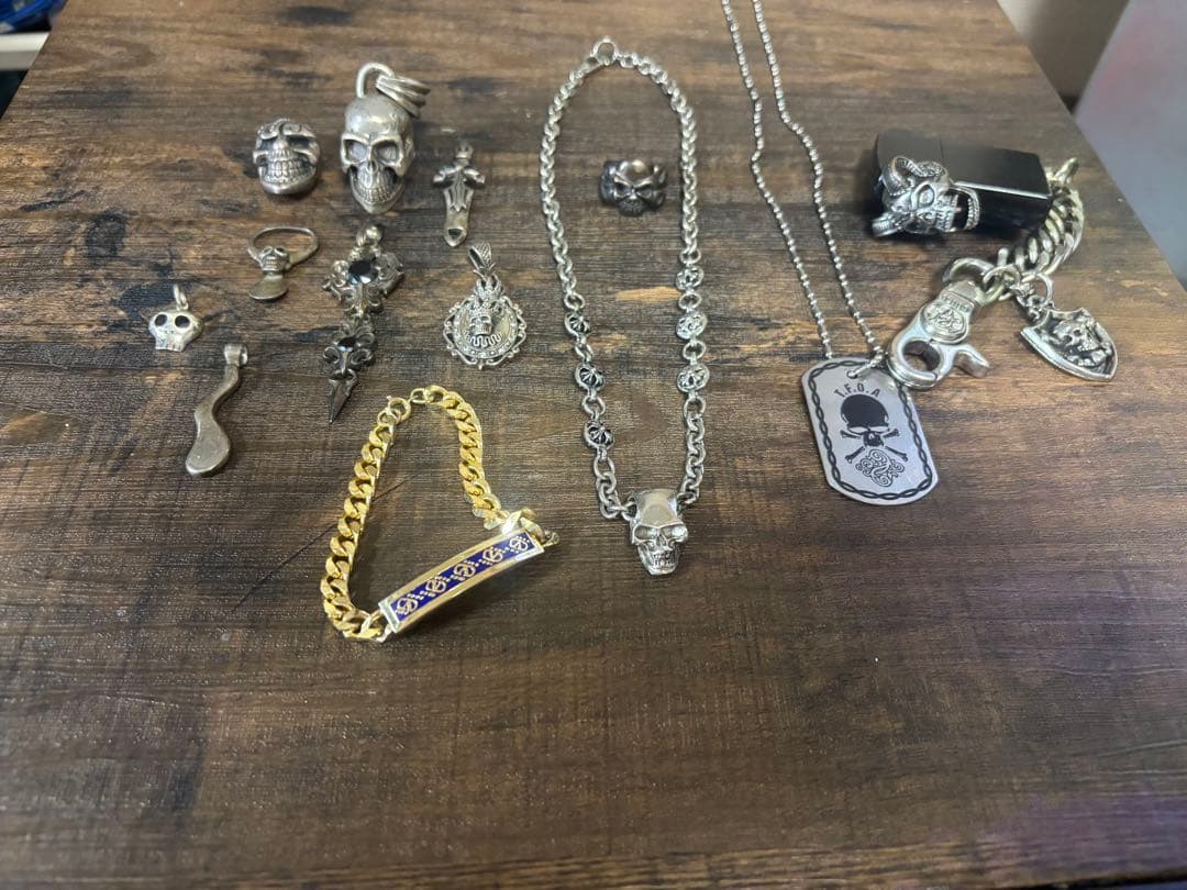 鬼*U様 スカルデザイン ネックレスとブレスレットと指輪とジッポセット 5本指 スカル ブレスレット ドクロ ガイコツ 骨 アーマーリング