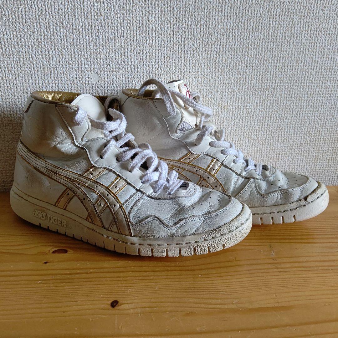 アシックス ファブレジャパンL バッシュ タイガー ASICS TIGER - メルカリ