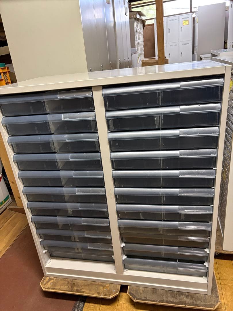 コクヨ　11段2列アレンジャー　横幅90㎝　奥行40㎝　高さ105㎝ コクヨ エディア(EDIA) スタンダード 2段ラテラル 下置き書庫 W900