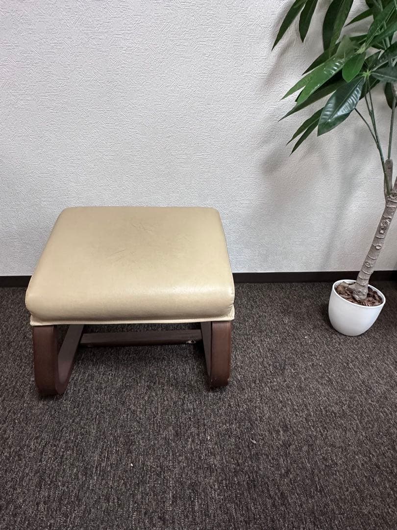 FUJIFURNITURE 富士ファニチア Agio/アージオ オットマン 冨士ファニチア株式会社｜FUJI FURNITURE Co.,Ltd.