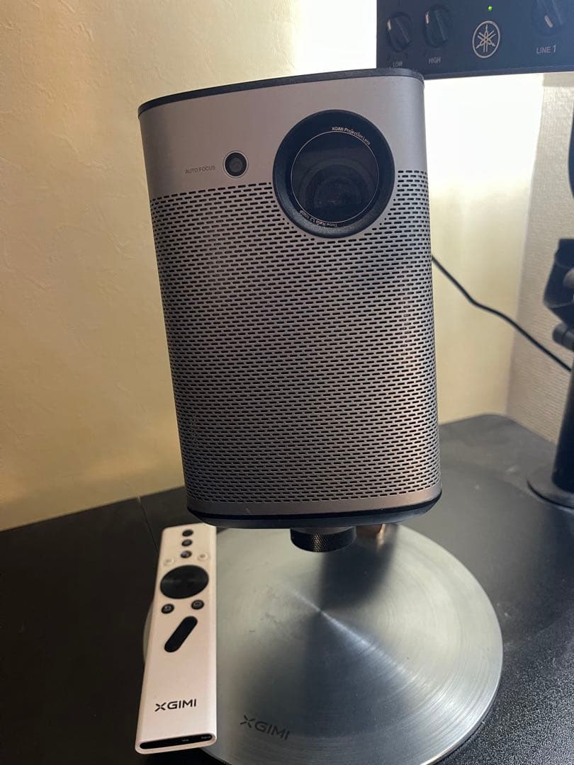 XGIMI HALO プロジェクター本体 リモコン・台座付き