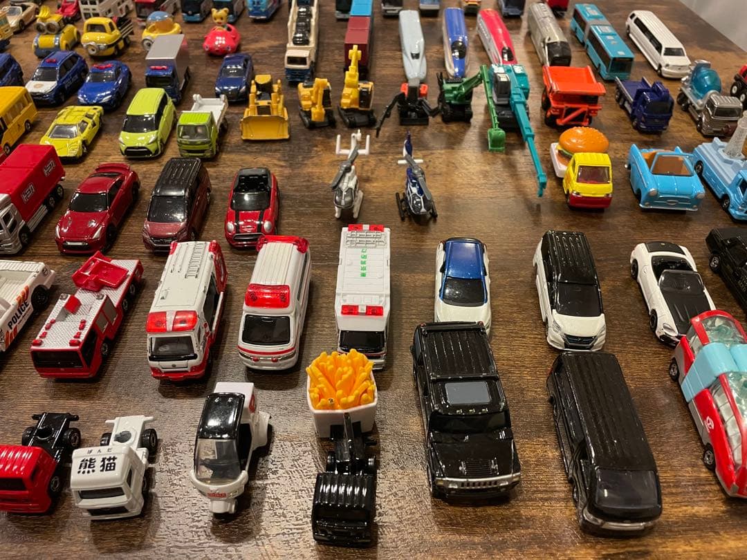 トミカ ミニカー コレクション 140台程