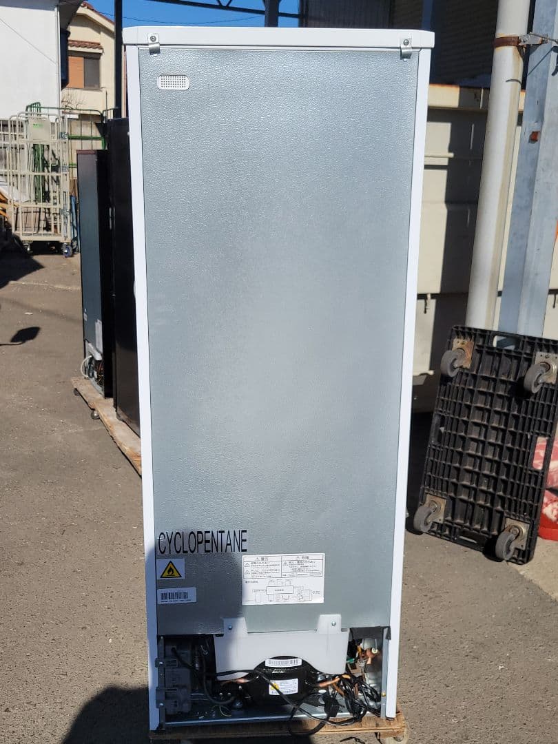 ヤマダセレクト 冷凍冷蔵庫 YRZ-F15J 156L 2022年製☆ ヤマダ電機