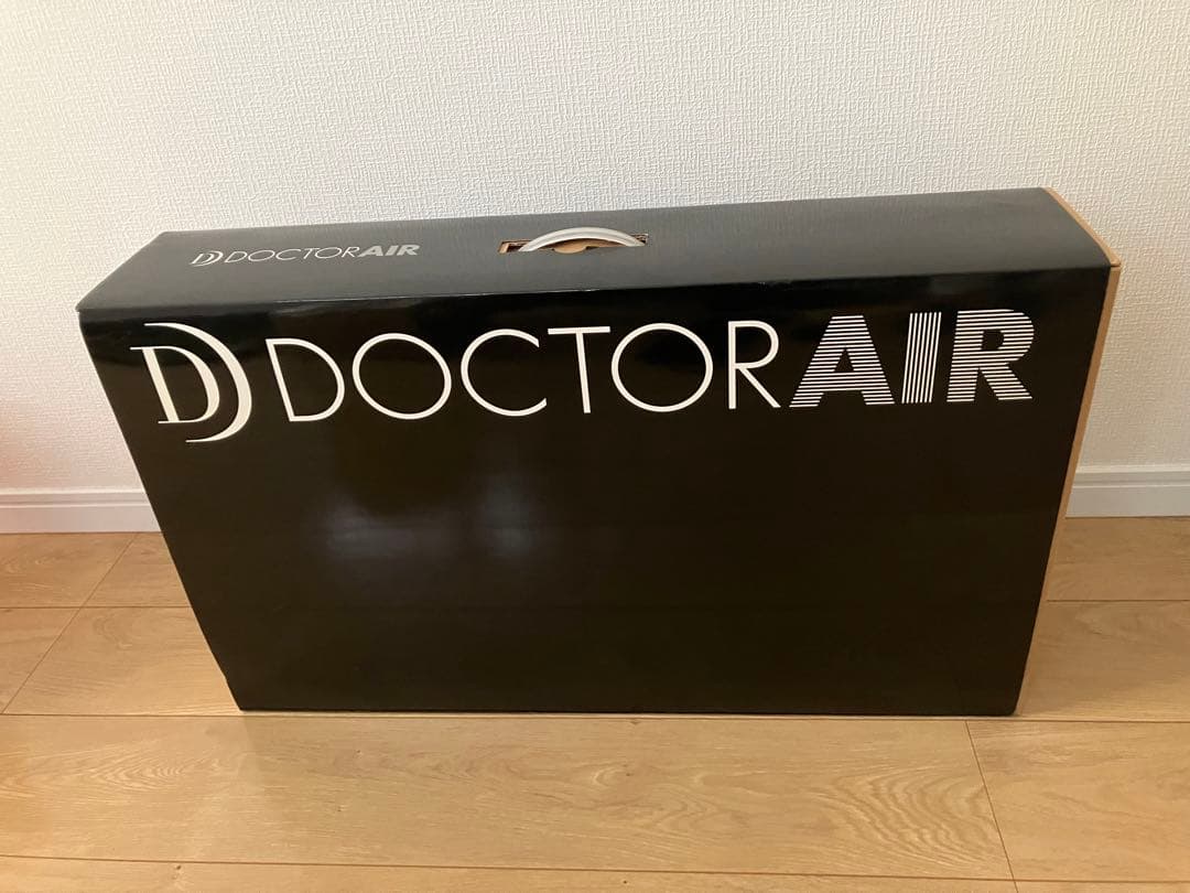 ドクターエア　DOCTRAIR 赤