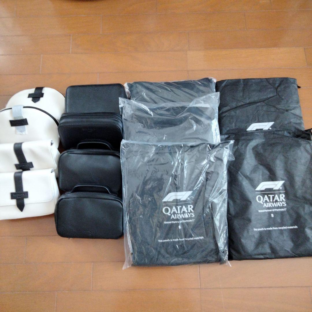Qatar Airways 化粧ポーチセット 8個パジャマ5セット