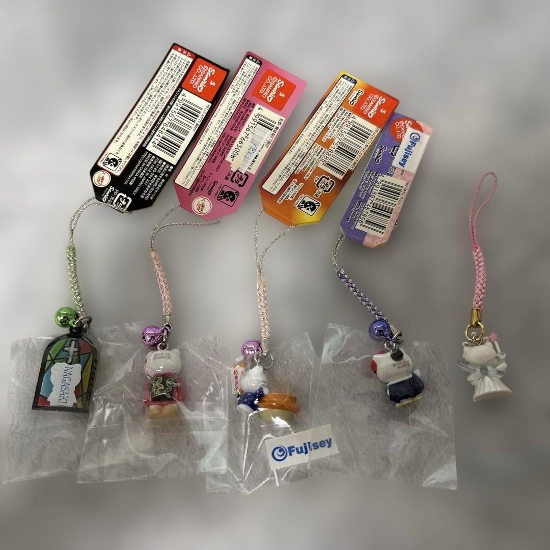 ご当地キティ 根付 ストラップ5点セット - メルカリ