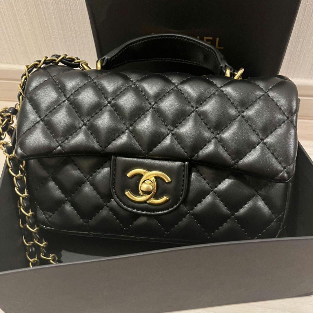 CHANEL　ノベルティ　チェーンショルダーバッグ　ブラック