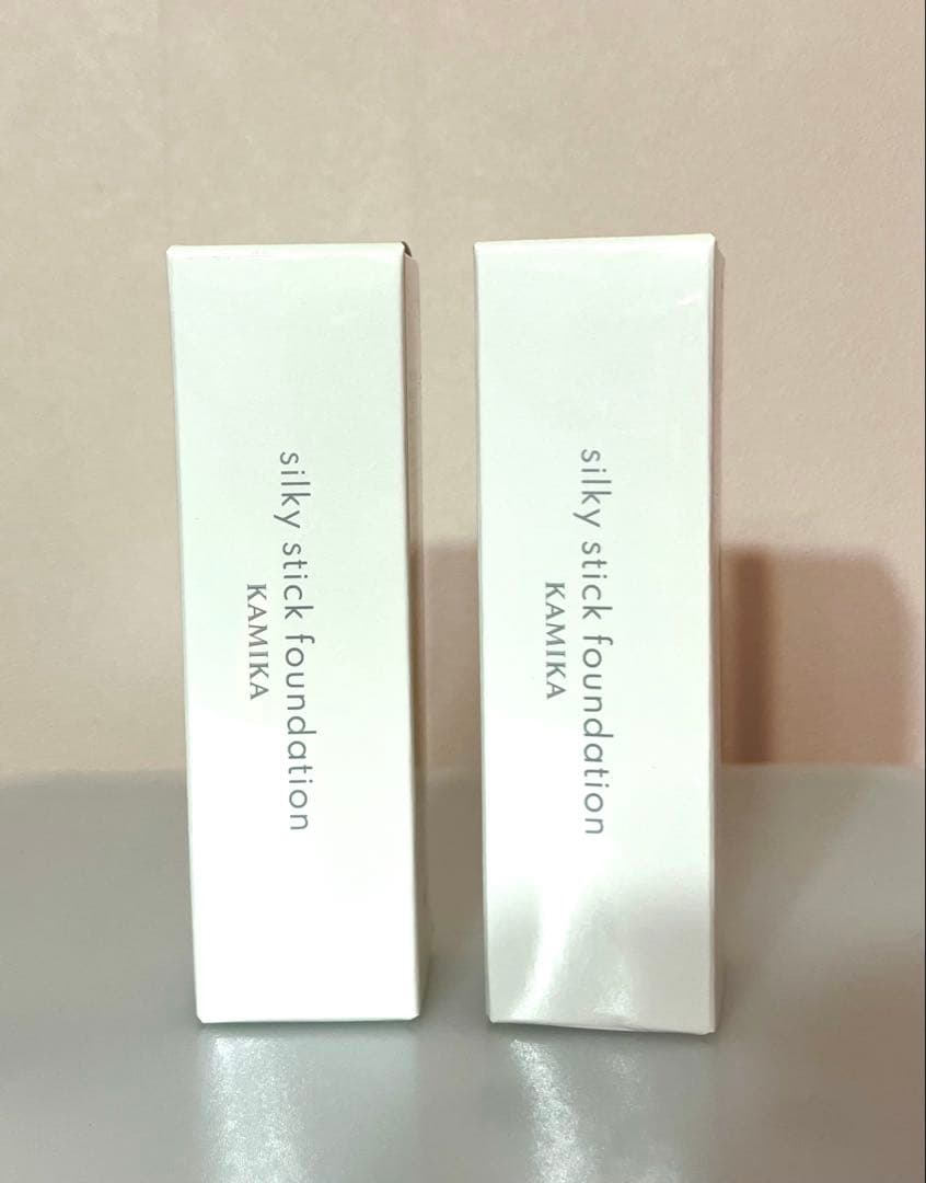 アスターワン ファンデーション　２本