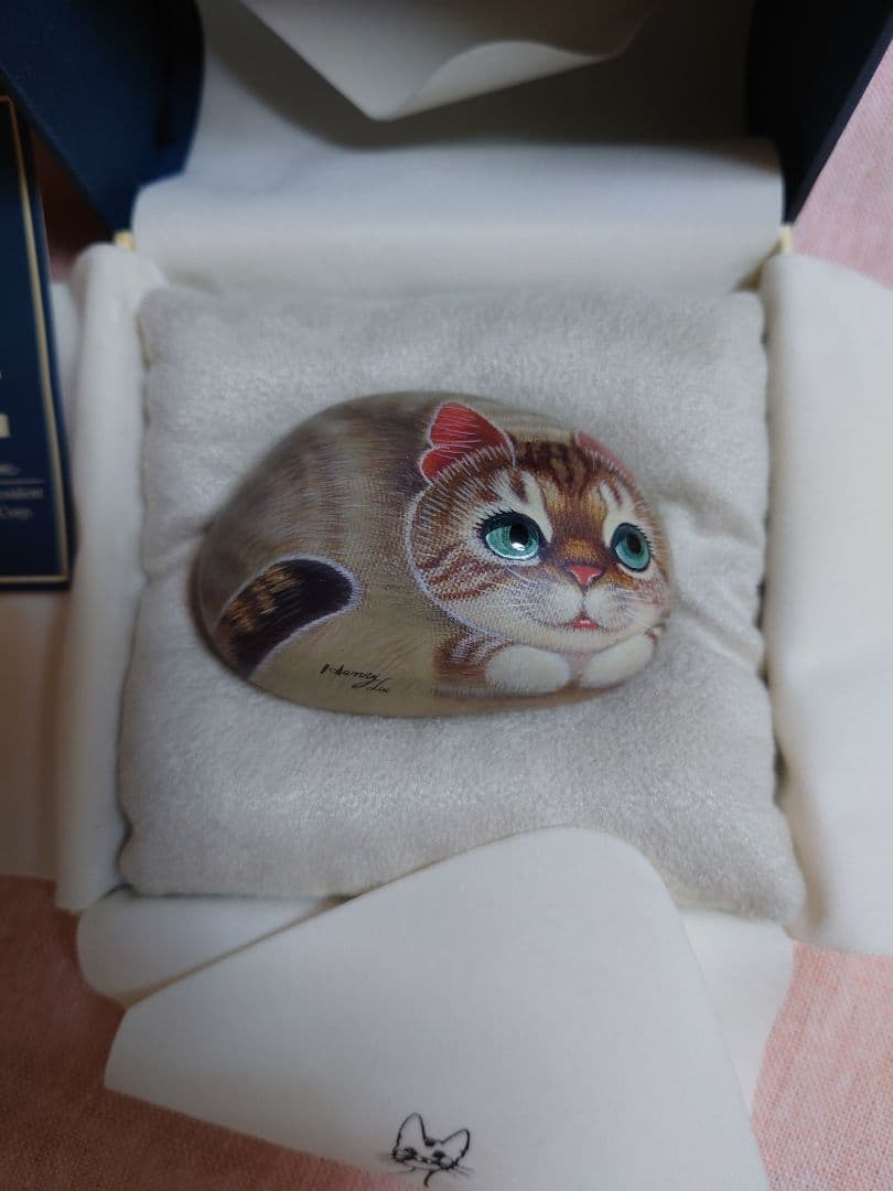 Henry Annie 手描きアートストーン猫