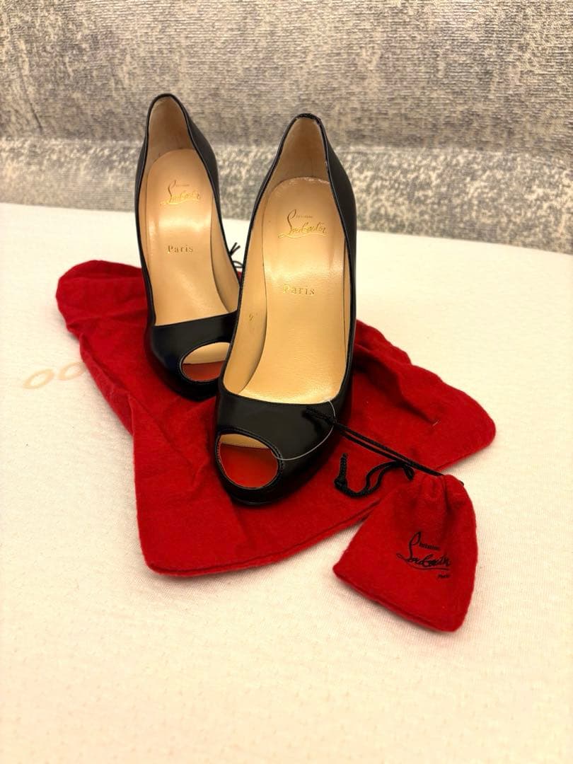 本日値下げ　新品未使用⭐クリスチャンルブタン オープントゥ パンプス レザー