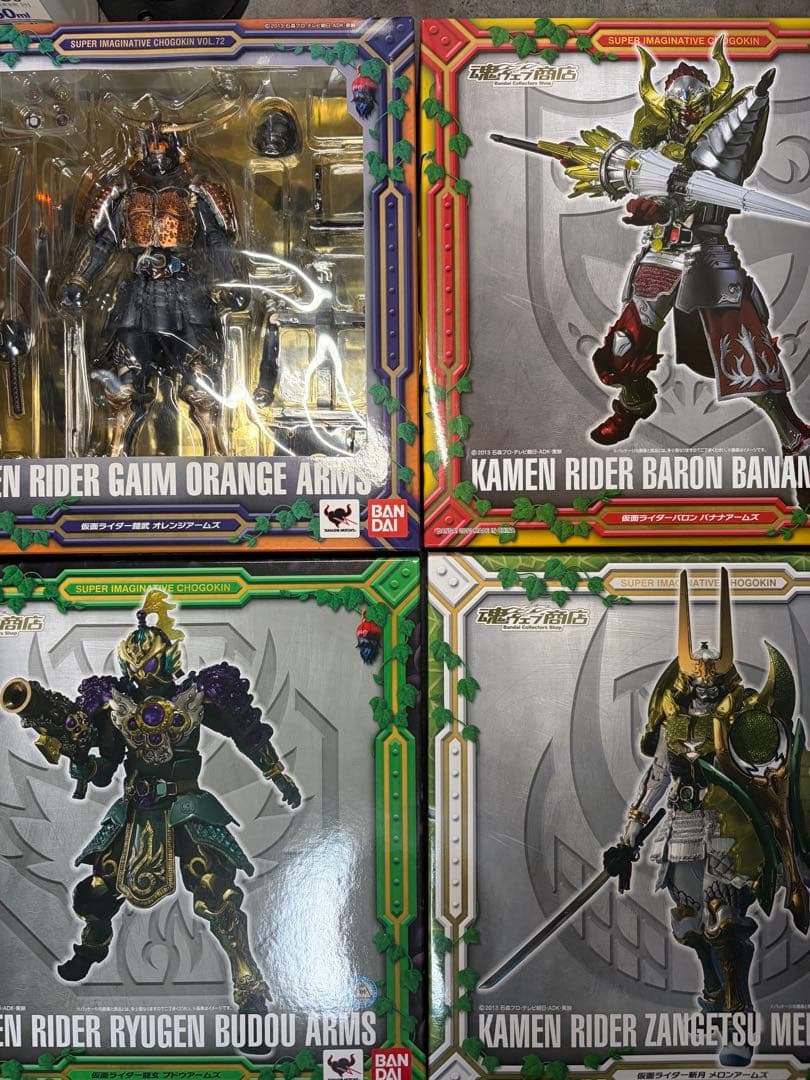 sic仮面ライダー鎧武　4体セット